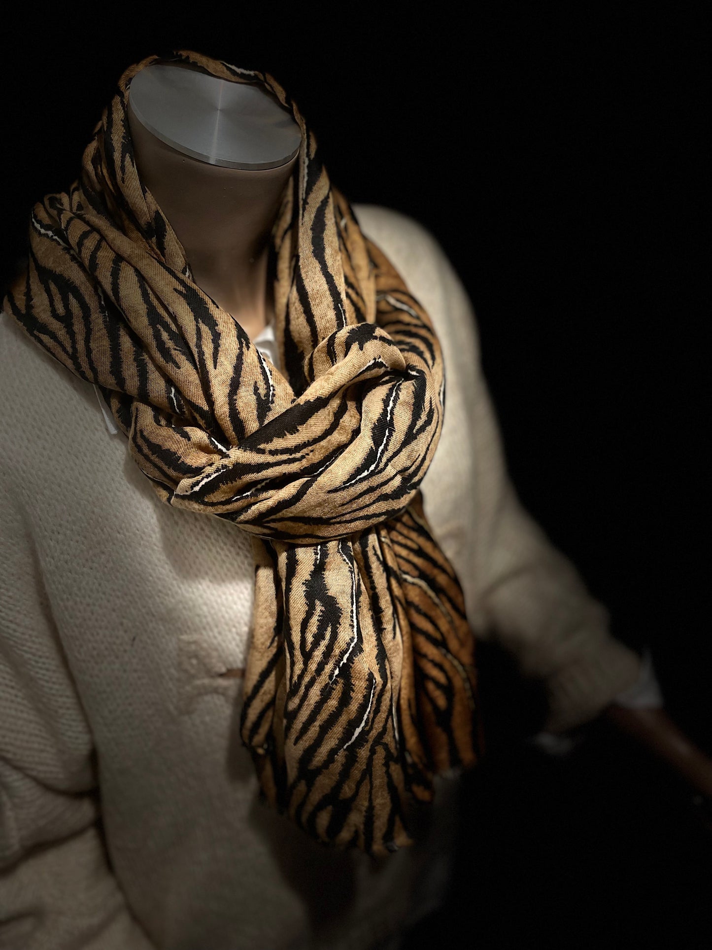 8 - Foulard Zébré (2 coloris)